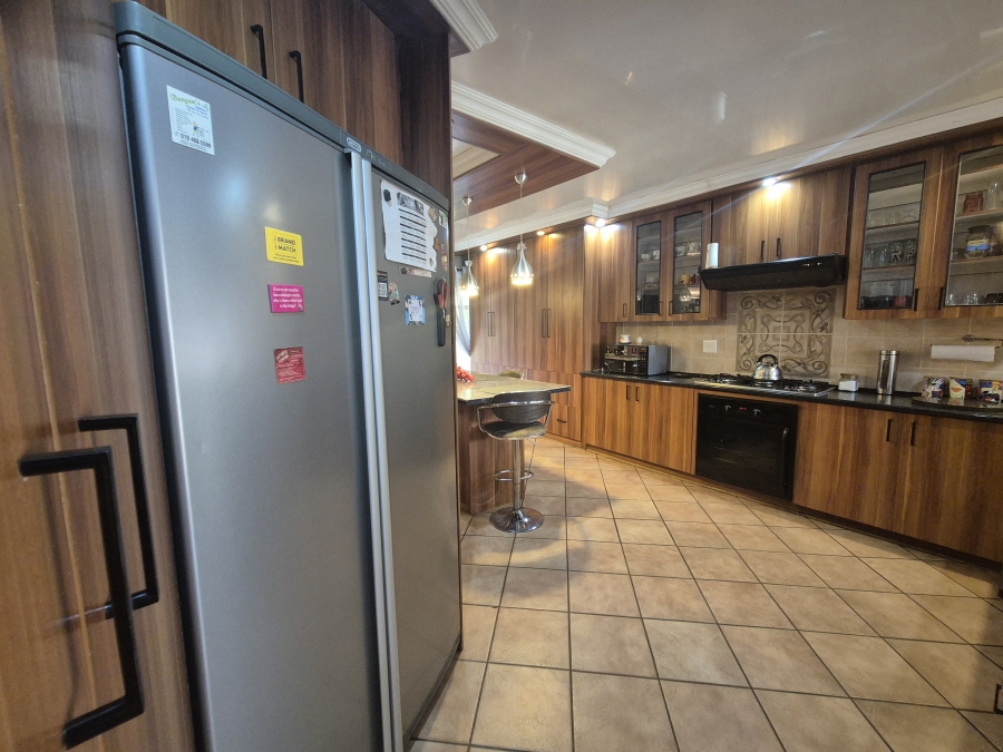 3 Bedroom Property for Sale in Flimieda North West